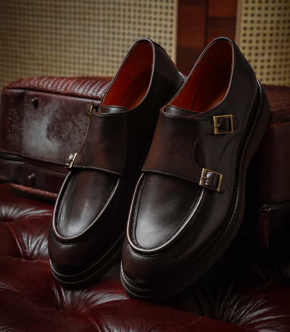 Shine Brown Red Velvet Shoe